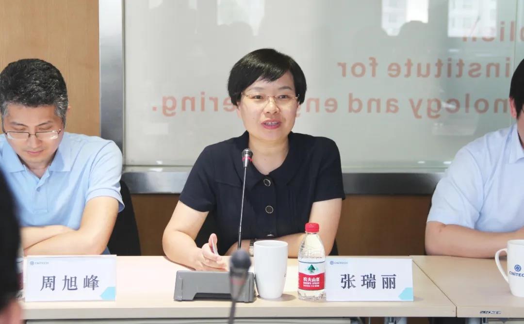 1599444272307155.jpg “聚鑫汇奖学金&聚鑫汇爱心基金”捐赠仪式顺利举行